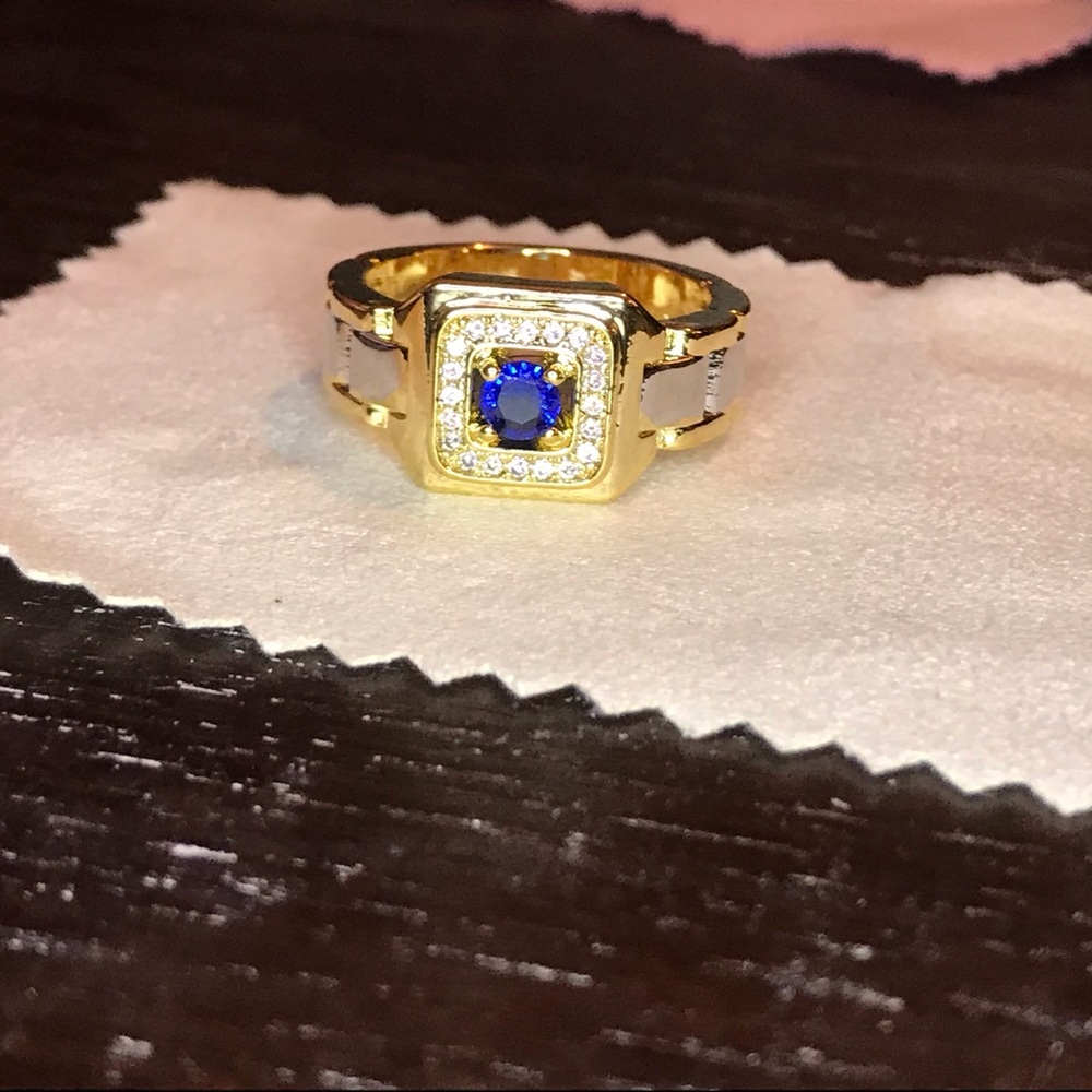 925 Gold plated CZ ring size 9